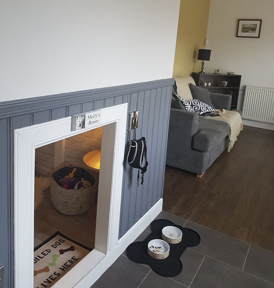 Dad Turns Stairwell Nook Into Room For Dog