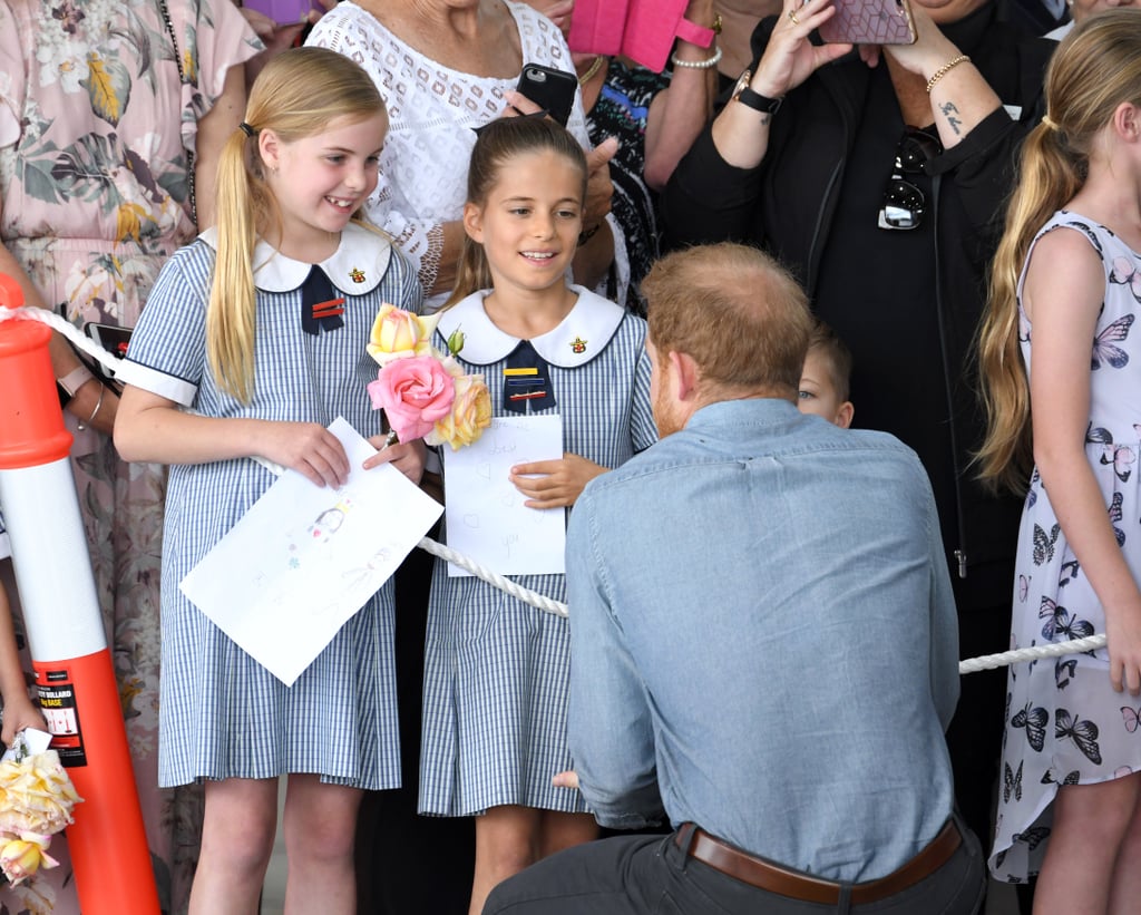 When These Little Girls Delivered Their Handwritten Notes to Harry
