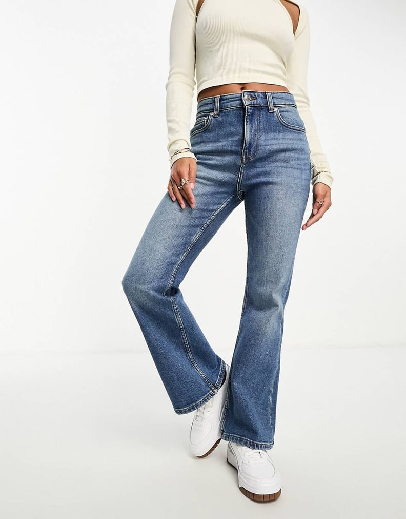 Women's Petite Flared Jeans