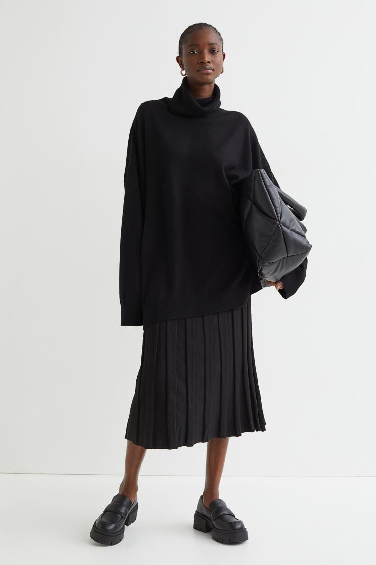 A Long Skirt: H&M Pleated Skirt