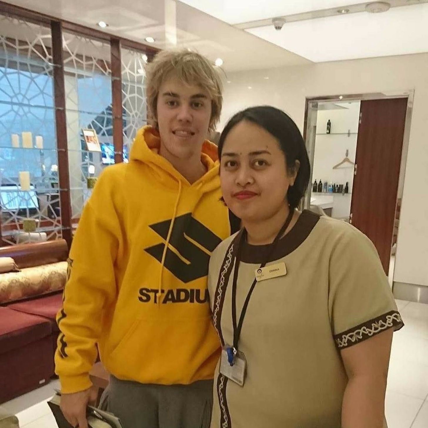 Justin Bieber Dubai January 2018 Popsugar Middle East Celebrity And Entertainment On may 5th 2013, our competition winners got to meet justin bieber for the very first time in dubai.