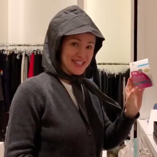 Jennifer Garner Cleaning With Marie Kondo Method Video