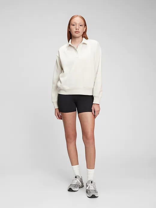 Polo under sweatshirt discount trend