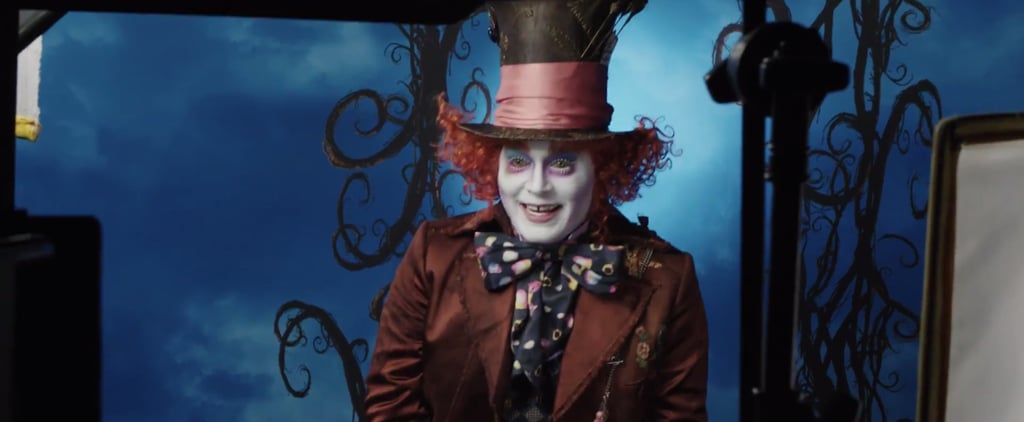 约翰尼·德普打扮成迪士尼乐园的疯帽匠