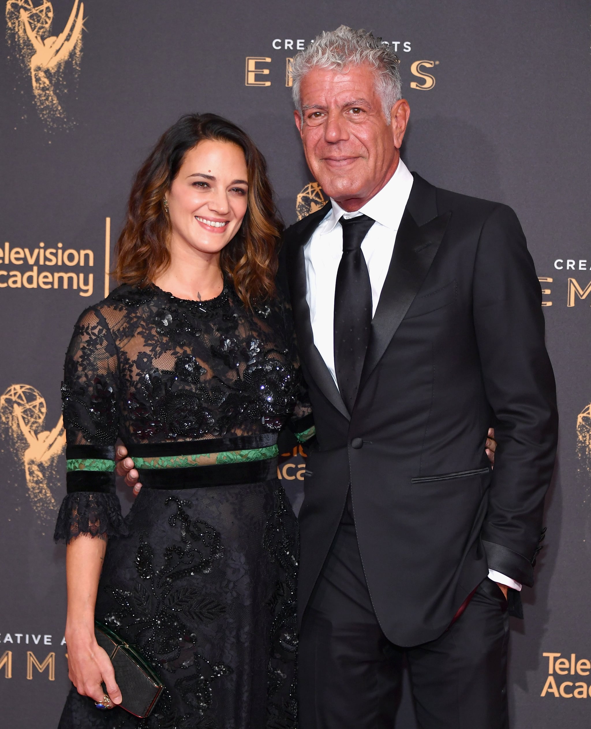 LOS ANGELES, CA - SEPTEMBER 09:  Actor Asia Argento and Anthony Bourdain attend day 1 of the 2017 Creative Arts Emmy Awards at Microsoft Theatre on September 9, 2017 in Los Angeles, California.  (Photo by Neilson Barnard/Getty Images)