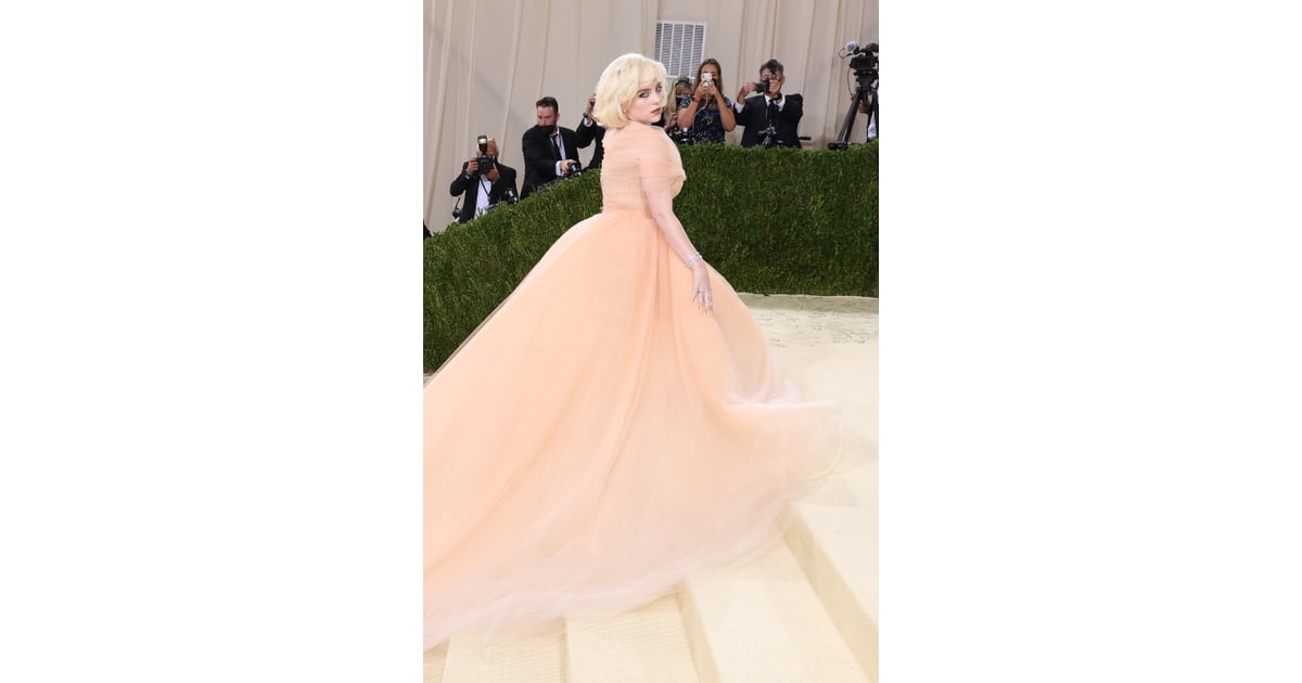 How Does the Theme Come About? The Met Gala Who Goes, Who Hosts, and