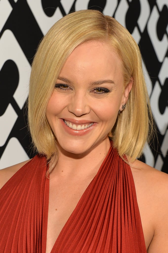 Fresh-faced beauty always looks great on Abbie Cornish, so she paired her signature makeup palette with a sleek blowout.