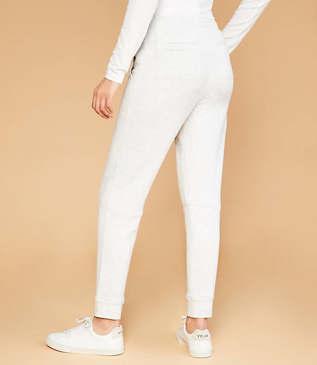 Lou & Grey Signature Soft Plush Upstate Sweatpants