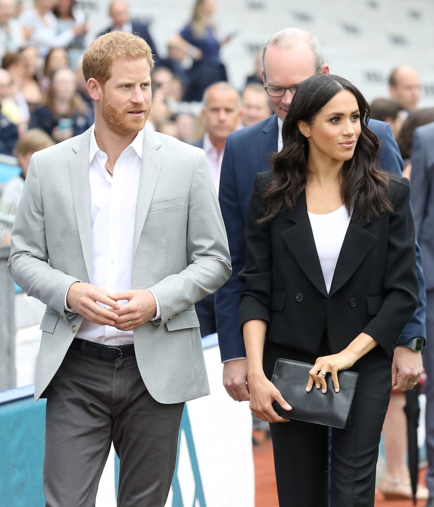 She accessorised her elegant outfit with black Sarah Flint pumps, a Givenchy belt, and a leather clutch.