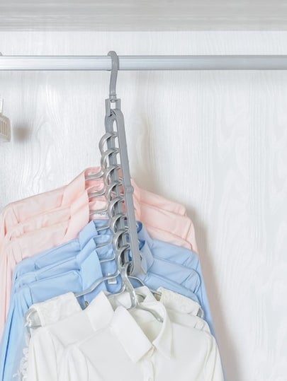 Nine Hole Cloth Hanger