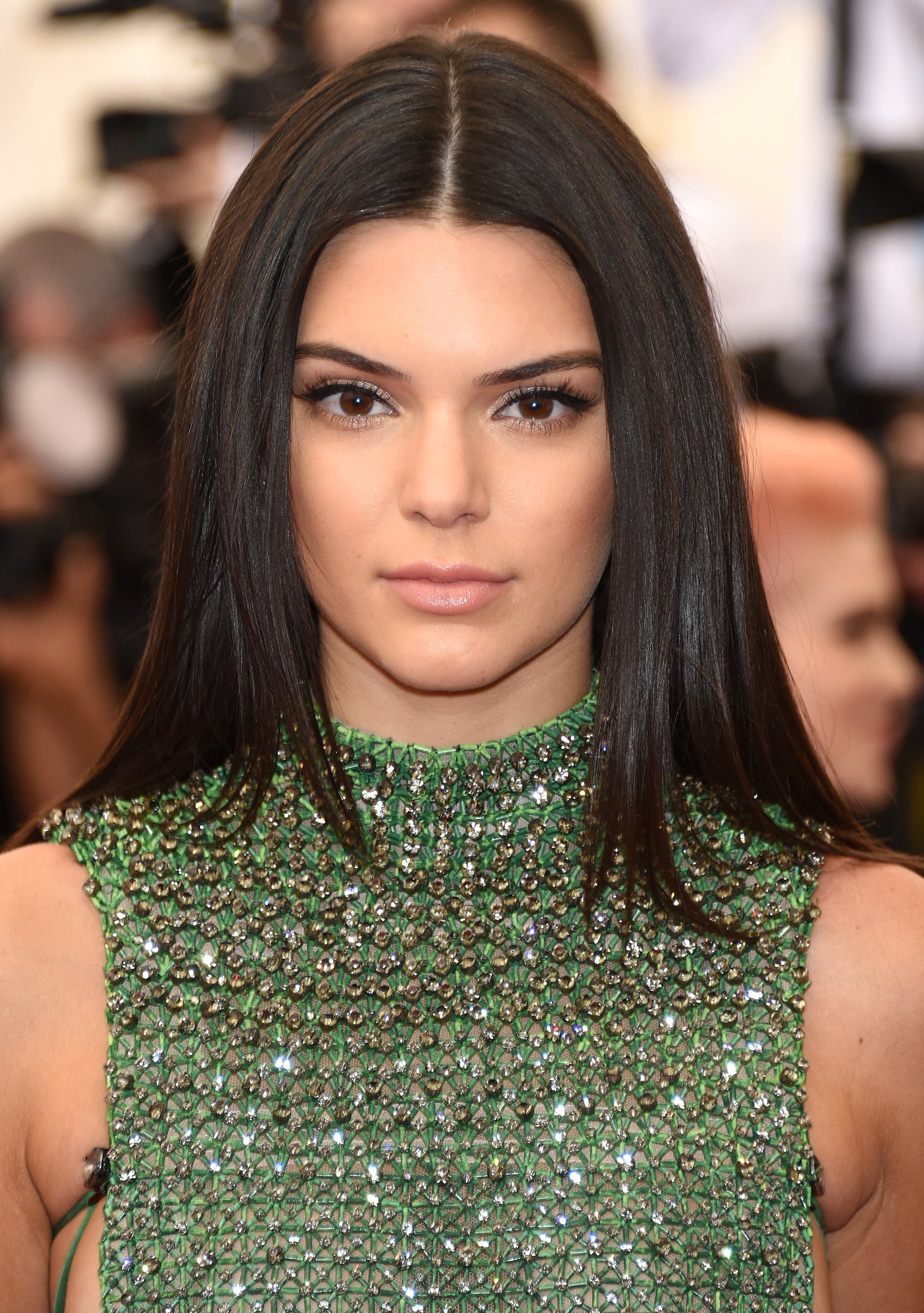 Kendall Jenner | Gorgeous Holiday Hair Ideas to Steal From the Red ...