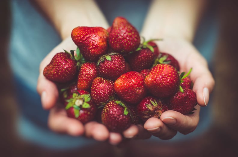 Pick strawberries.