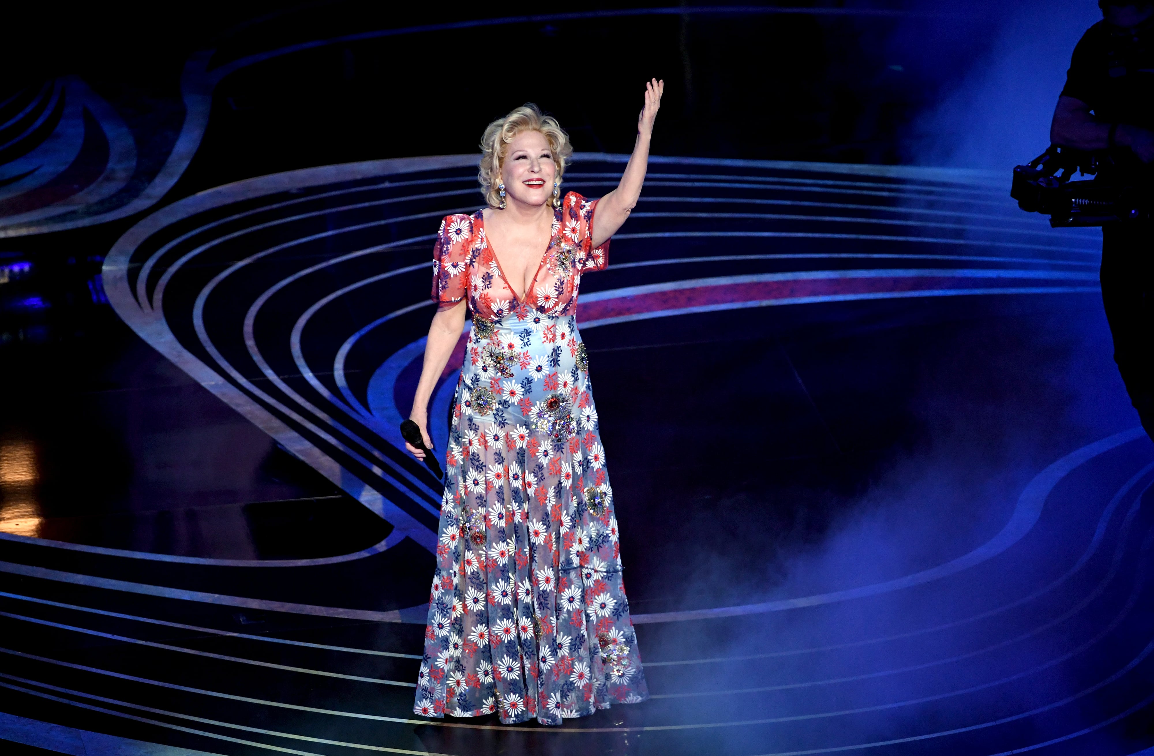Bette midler oscars 2019 dress outlet