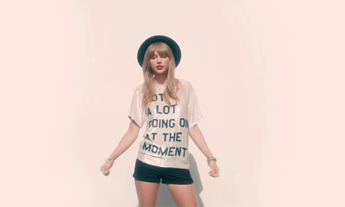 I enjoy going a lot. Тейлор Свифт 22. Тейлор Свифт гифки. Тейлор Свифт 22 клип. Taylor Swift в 22 года.