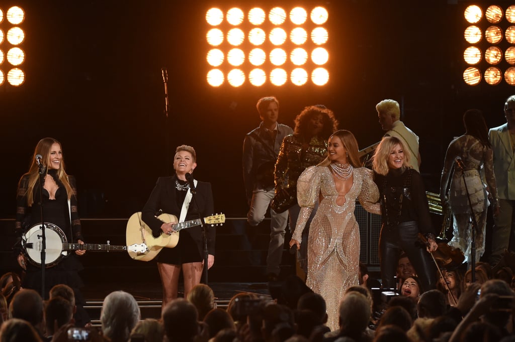 Beyonce at the CMA Awards 2016 Pictures