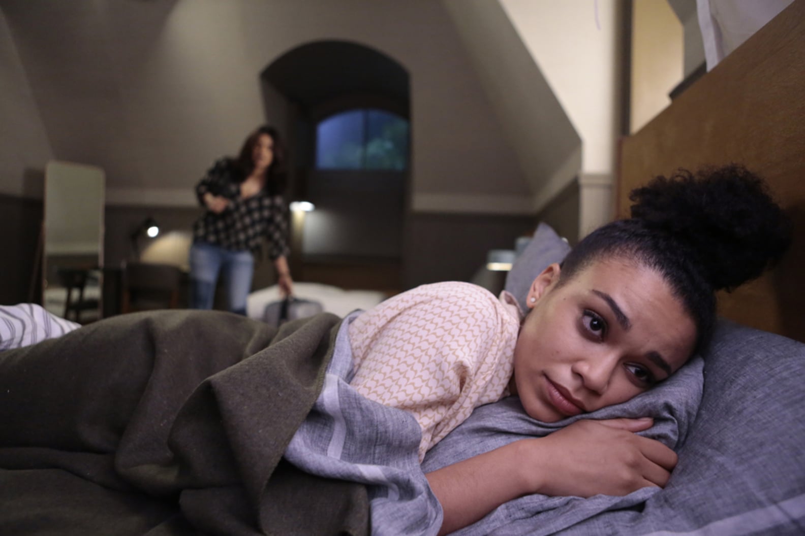 Who's Behind the Bombing on Quantico Season 2? POPSUGAR Entertainment