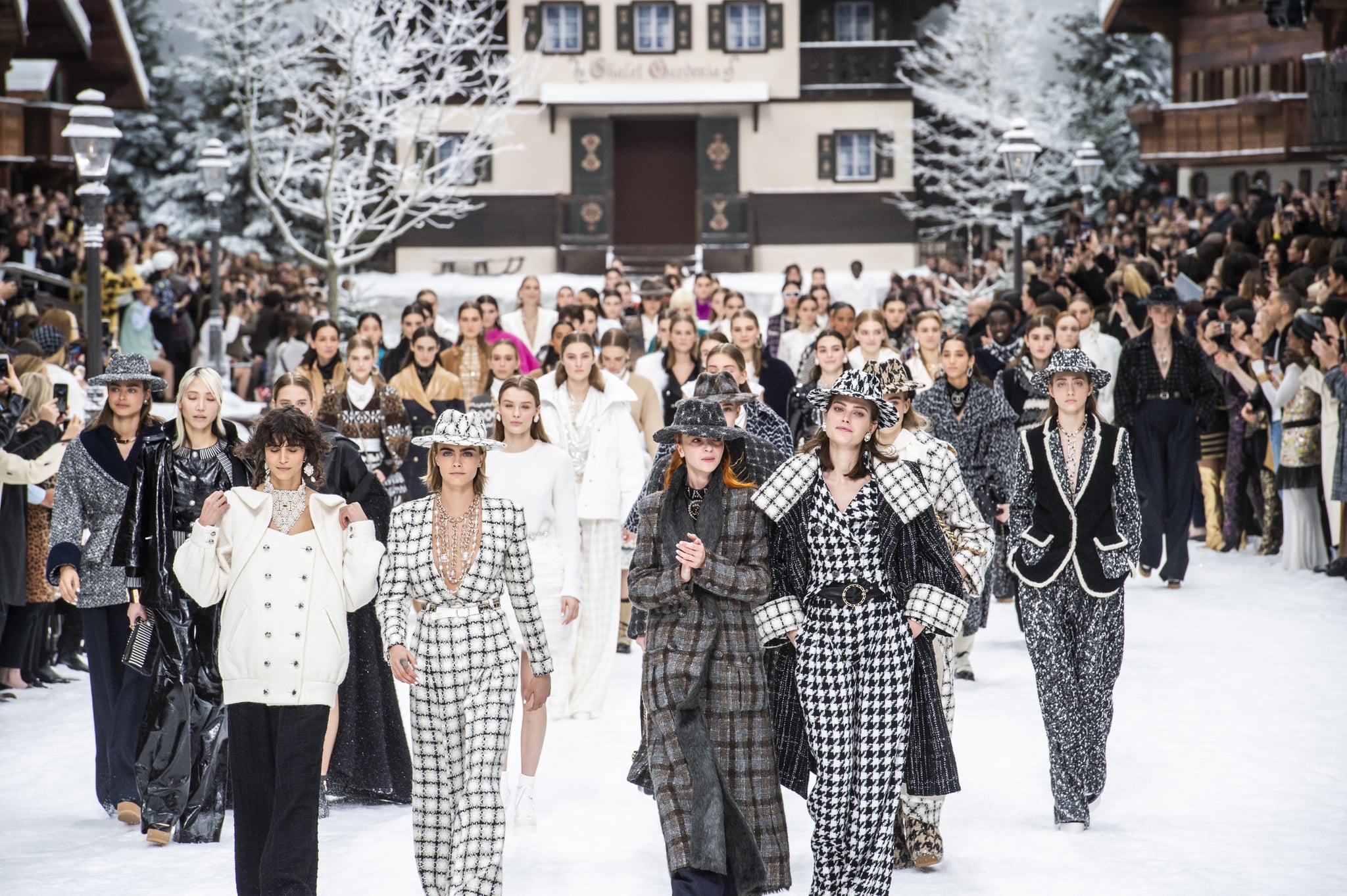 Chanel Fall 2019 Runway | POPSUGAR Fashion