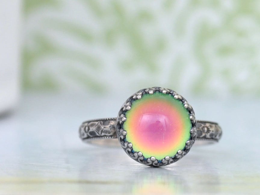 Sterling Silver Antiqued Mood Ring ($47)