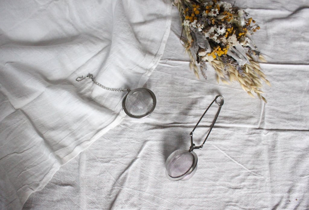 How to Use a Tea Infuser