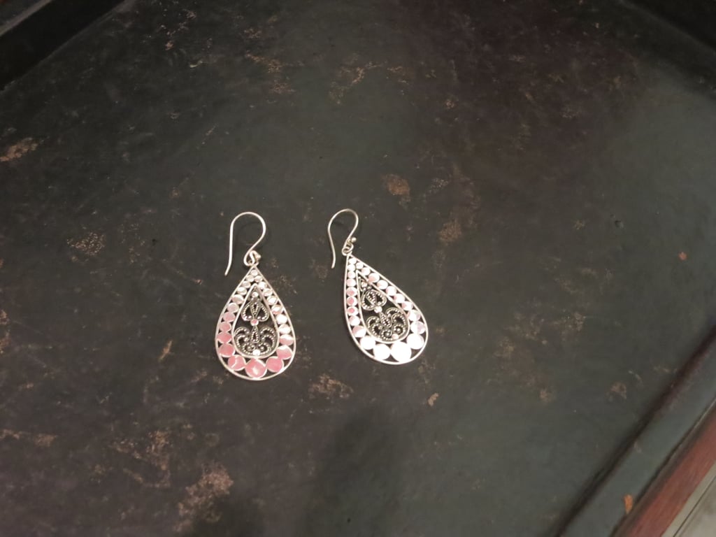 Since the workshops weren't running (it was a holiday), I just had to buy these hand-crafted silver earring for about $35.