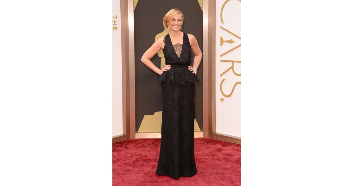 Julia Roberts chose a custom Givenchy gown for her walk down the | Best