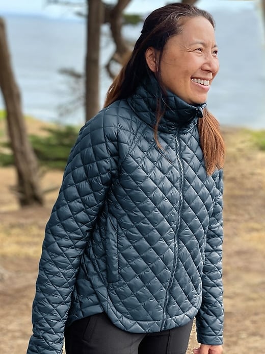 Athleta Whisper Featherless Jacket