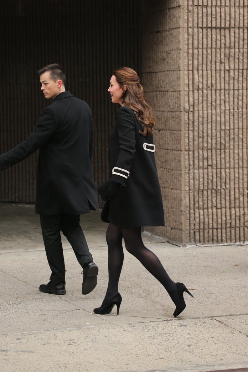 Kate Finished Her Look With Her Mulberry Clutch, Black Tights, and Black Pumps