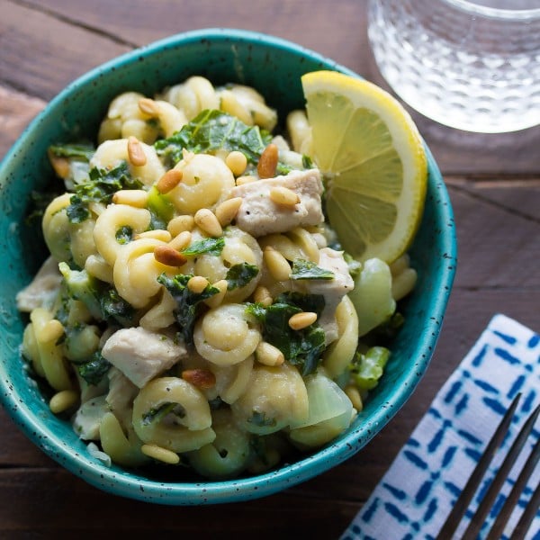 1-Pot Kale and Goat Cheese Pasta