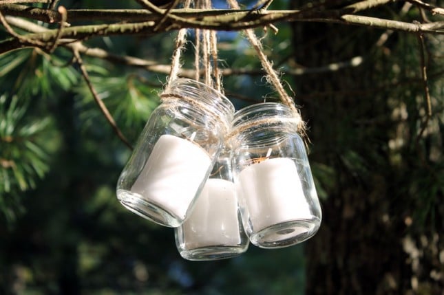 DIY Hanging Mason Jar Lanterns