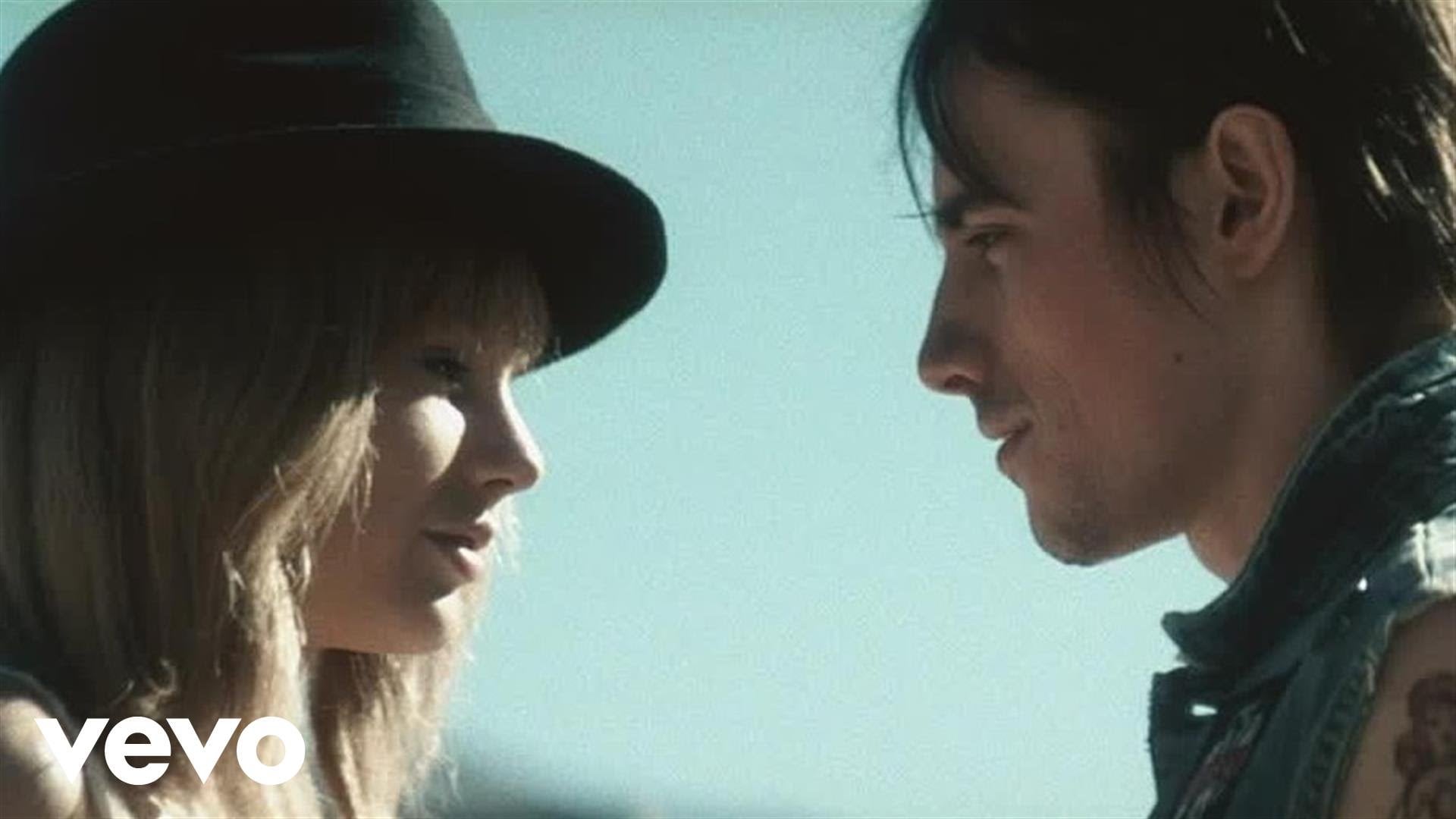 I Knew You Were Trouble Reeve Carney 16 Celebrities You Forgot Played Taylor Swift S Music Video Boyfriend Popsugar Entertainment