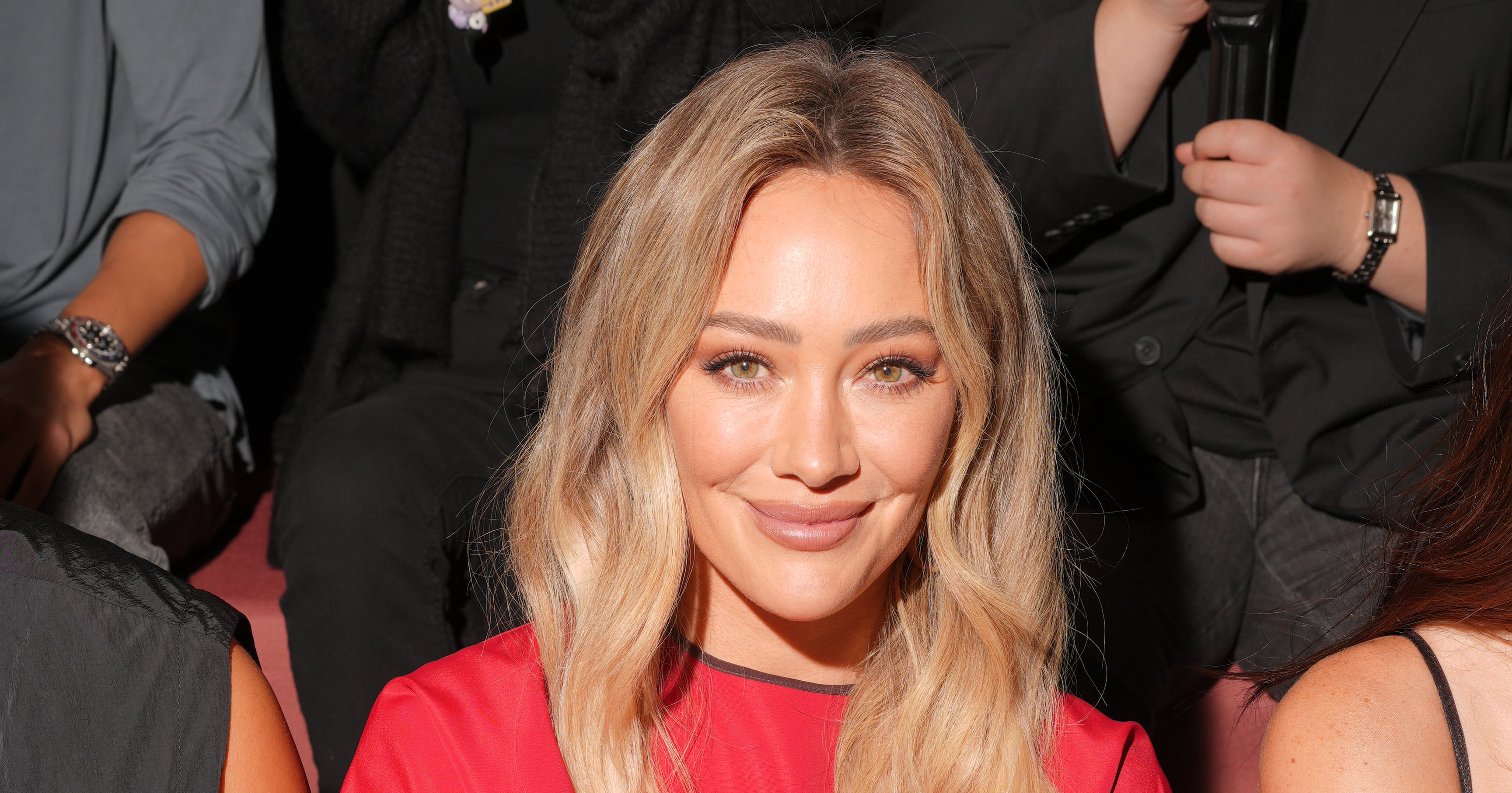 Hilary Duff’s Color-Blocked Nails Give Major Cool-Girl Energy