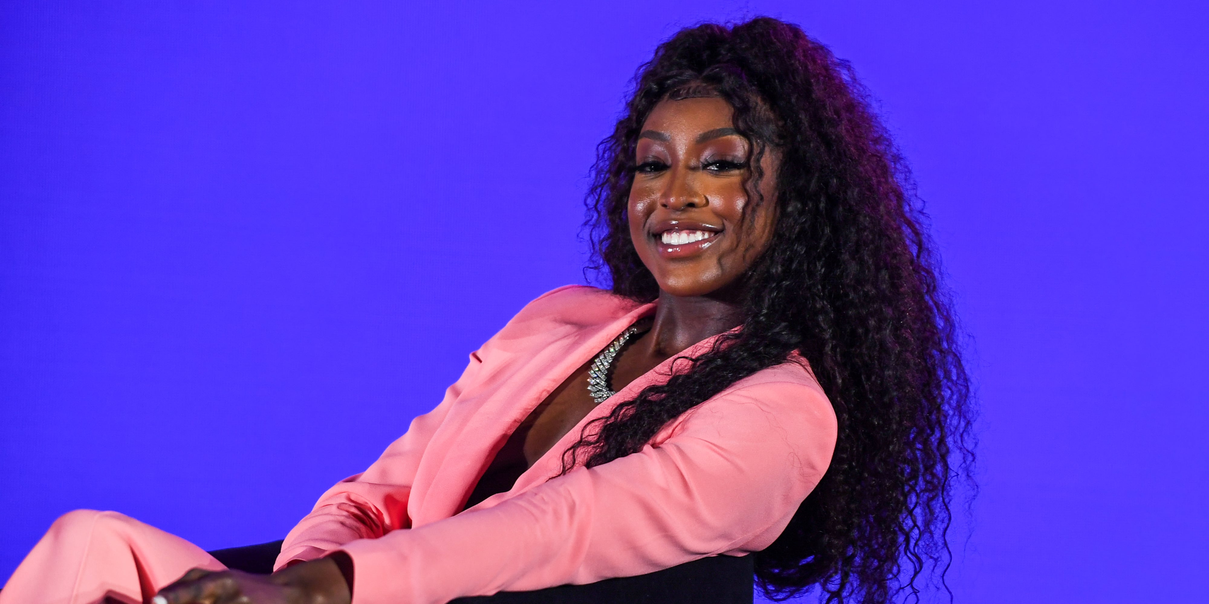 Flau’jae Johnson on the Power of Beauty In Sports: "If I Look Good, I Play Good"