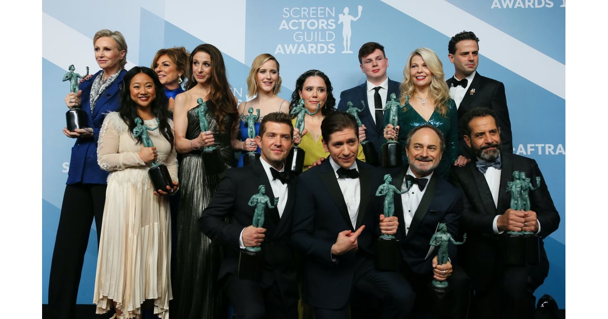 طاقم عمل مسلسل The Marvelous Mrs Maisel في حفل جوائز نقابة ممثلي الشاشة Sag لعام 2020 إياكم وتفويت لحظة واحدة من مجريات حفل جوائز نقابة ممثلي الشاشة Sag لعام 2020