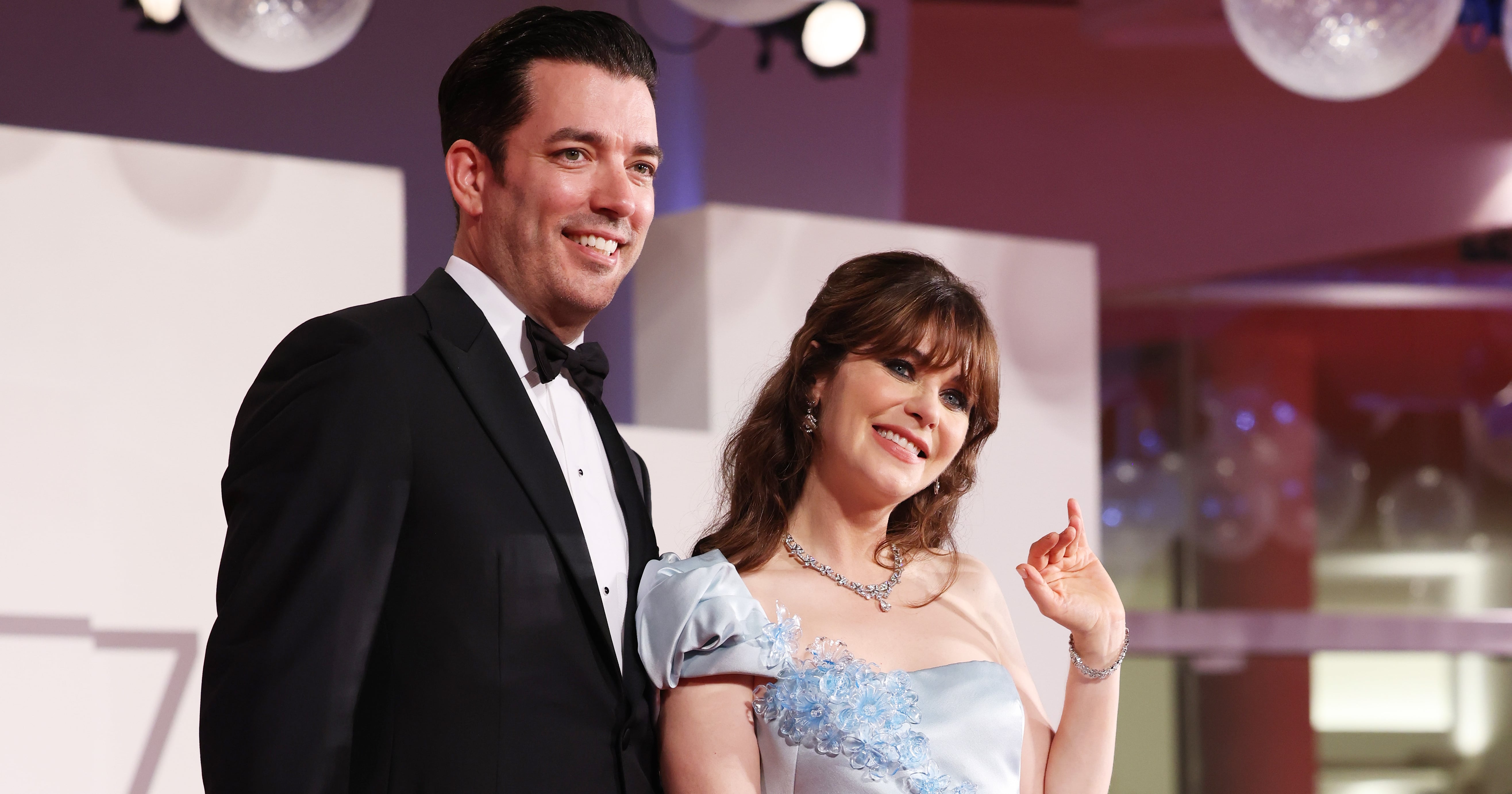 Zooey Deschanel and Jonathan Scott Relationship Timeline