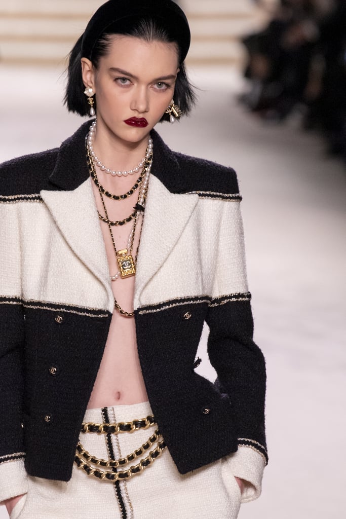 The Makeup at the Chanel Métiers d'Art 2019-2020 Show