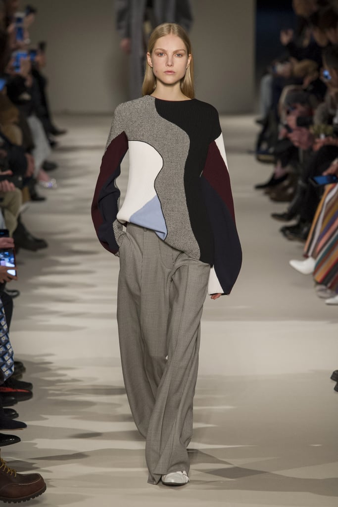 Victoria Beckham Fall 2017 Runway
