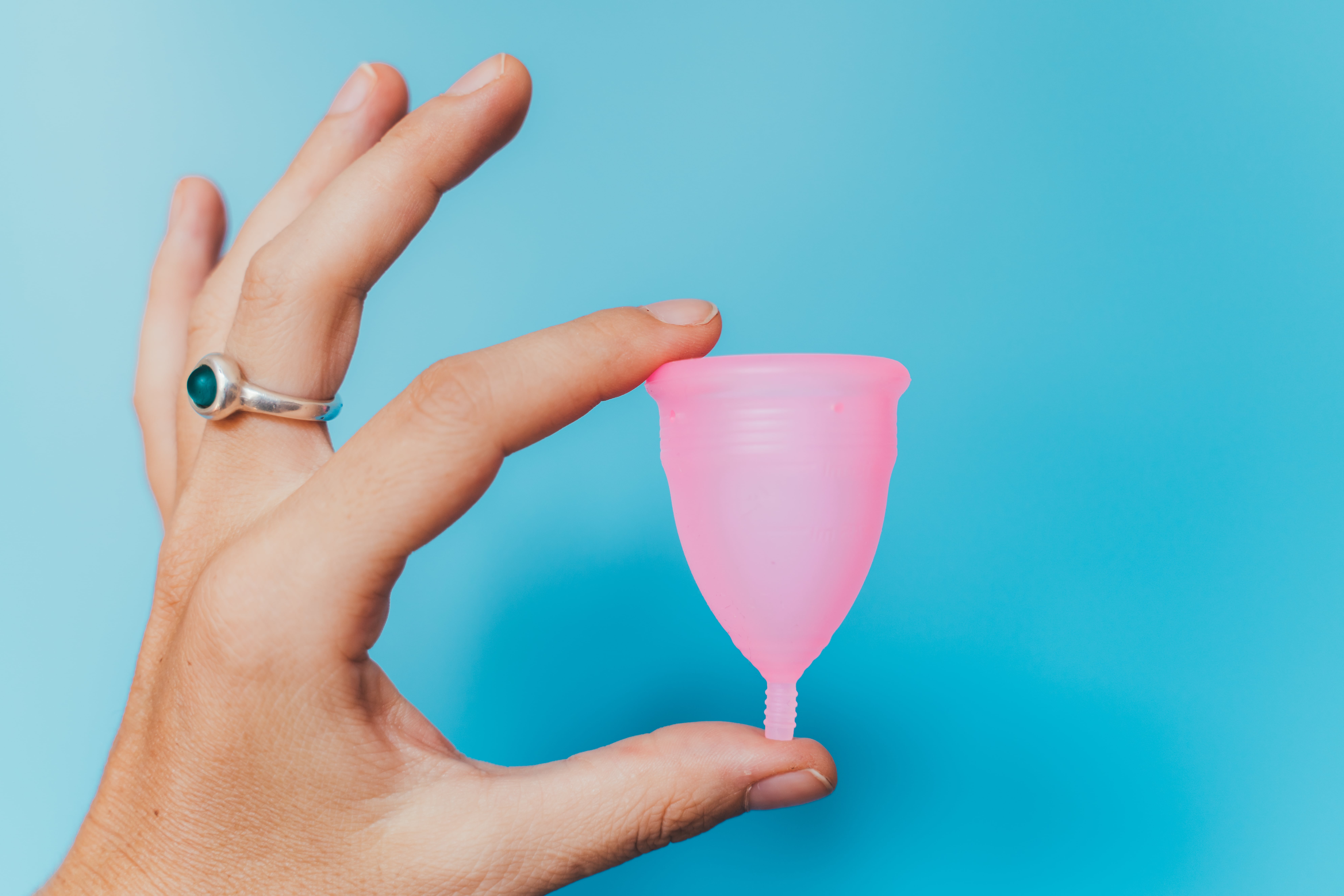 Why are menstrual cups becoming more popular?