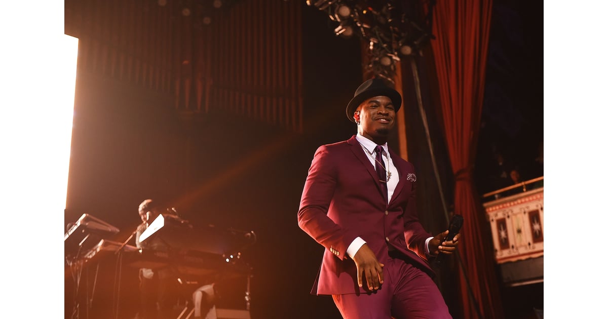 Ne Yo Smiled In The Spotlight At His Performance In Atlanta On Celebrity Pictures Week Of Oct 
