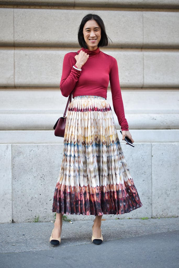 Eva Chen added a chic finish to her pleated maxi with hers. | Chanel ...