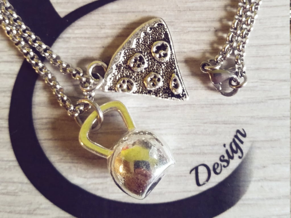 WodAndFit Pizza Kettlebell Necklace