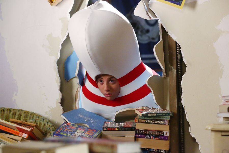 The Middle Brick The Most Iconic Tv Characters In Their Halloween Costumes Popsugar Entertainment Photo 12