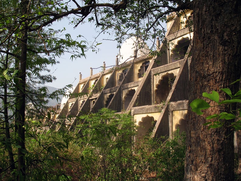 Stay at an Ashram in India