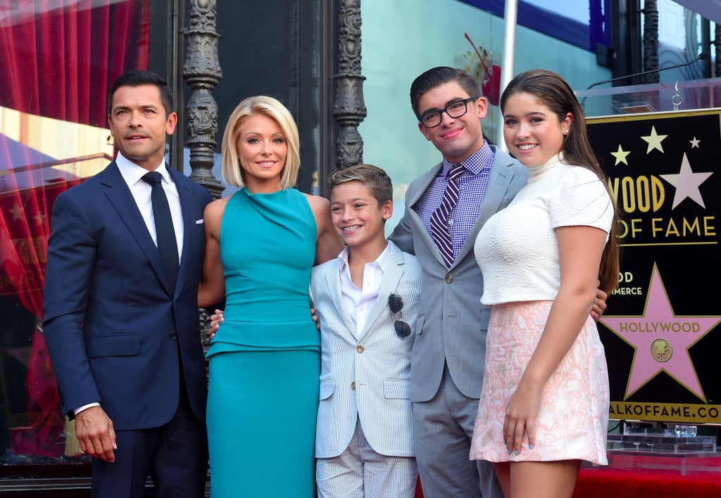 Kelly-Ripa-Mark-Consuelos-Family-Pictures.jpg