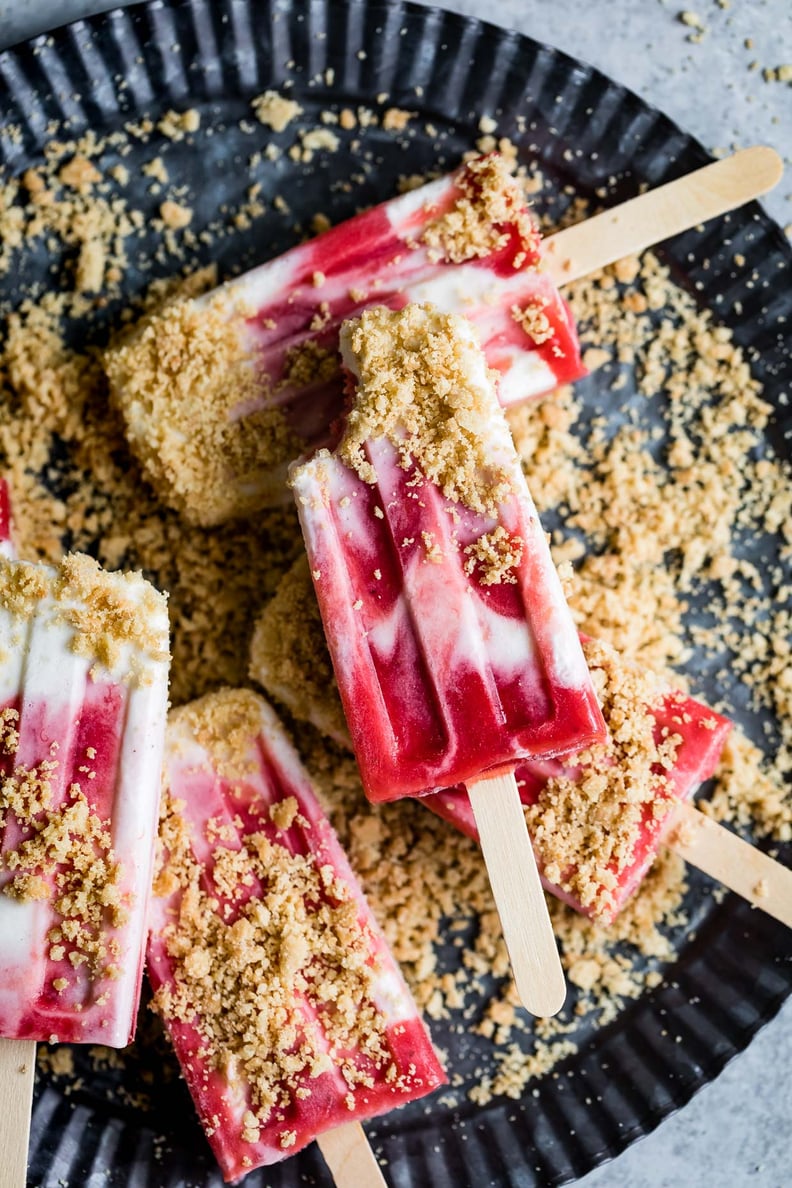 Strawberry Rhubarb Pie à la Mode Popsicles