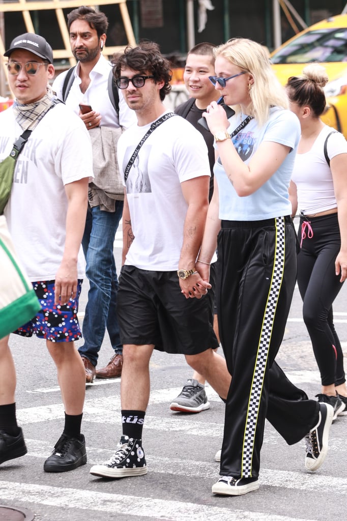 Sophie Turner and Joe Jonas Kiss in New York | August 2018