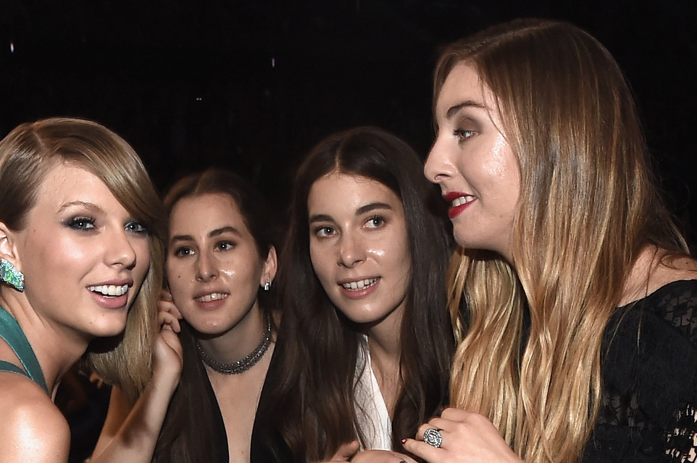 taylor-swift-joins-haim-for-london-show-popsugar-entertainment