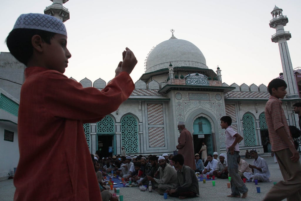 Ramadan Fasting Hours by Country  POPSUGAR Middle East Love