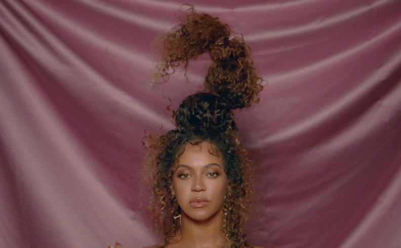 Beyoncé Wearing a Standing Bubble Ponytail