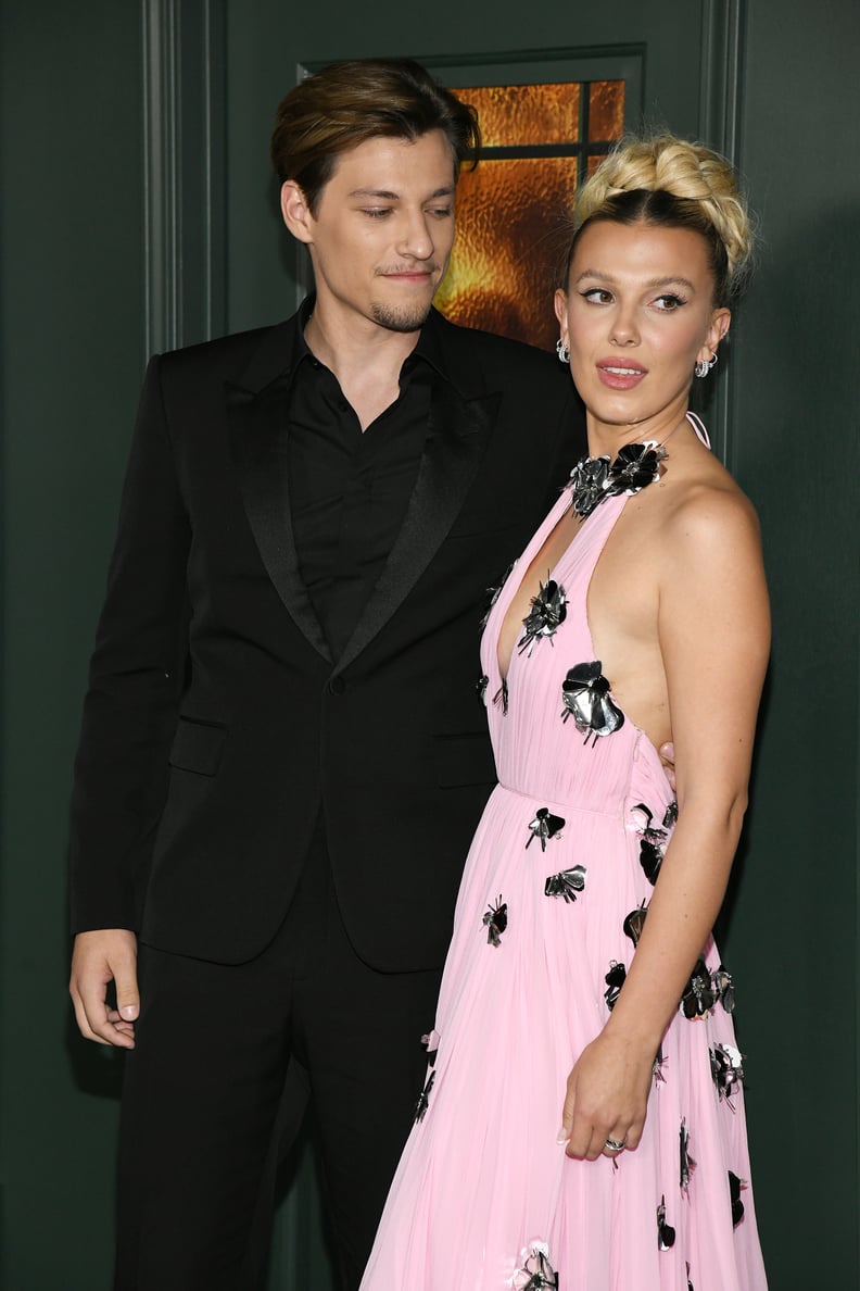 Millie Bobby Brown Dazzles in Pink Dress for 'Enola Holmes 2′ Premiere – WWD