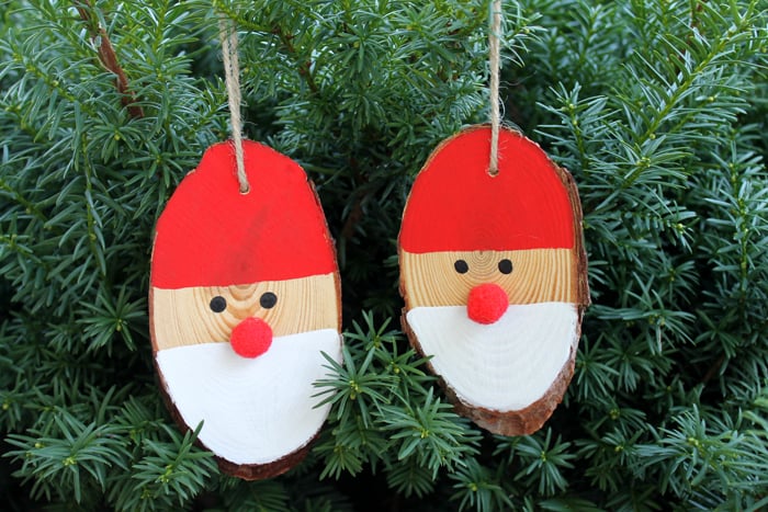 Wood Slice Santas